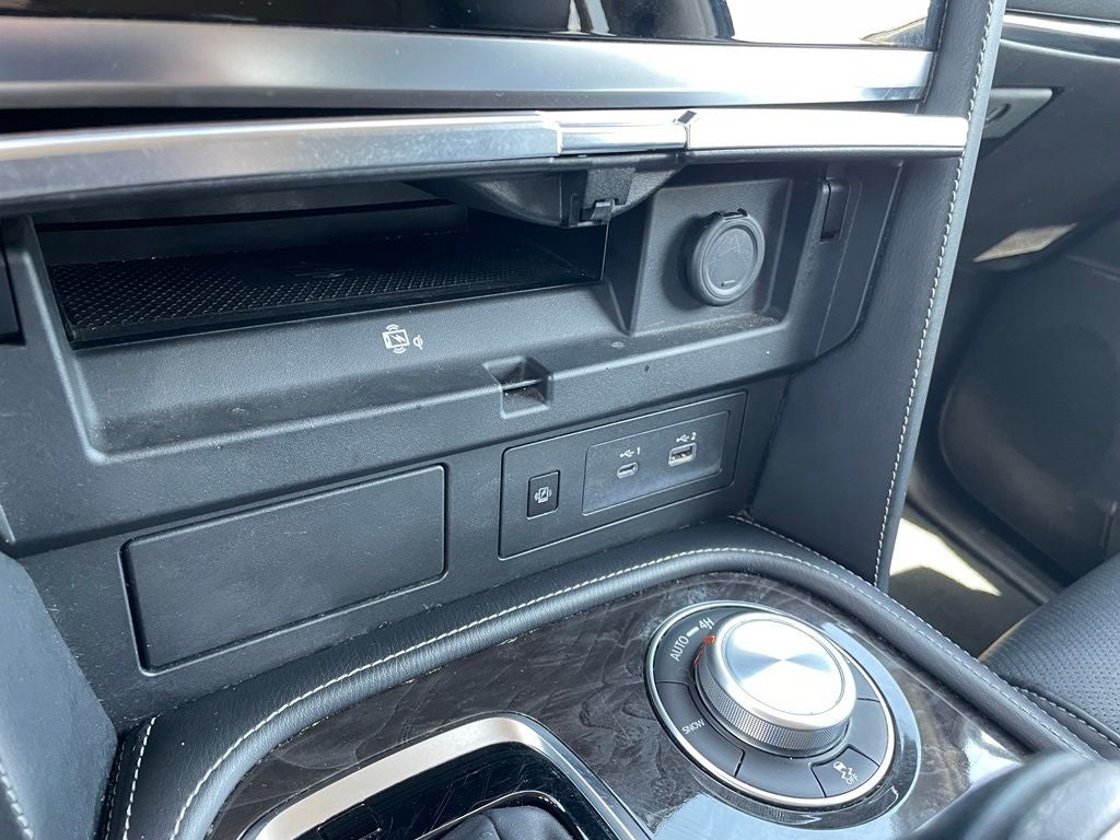 2024 INFINITI QX80 LUXE