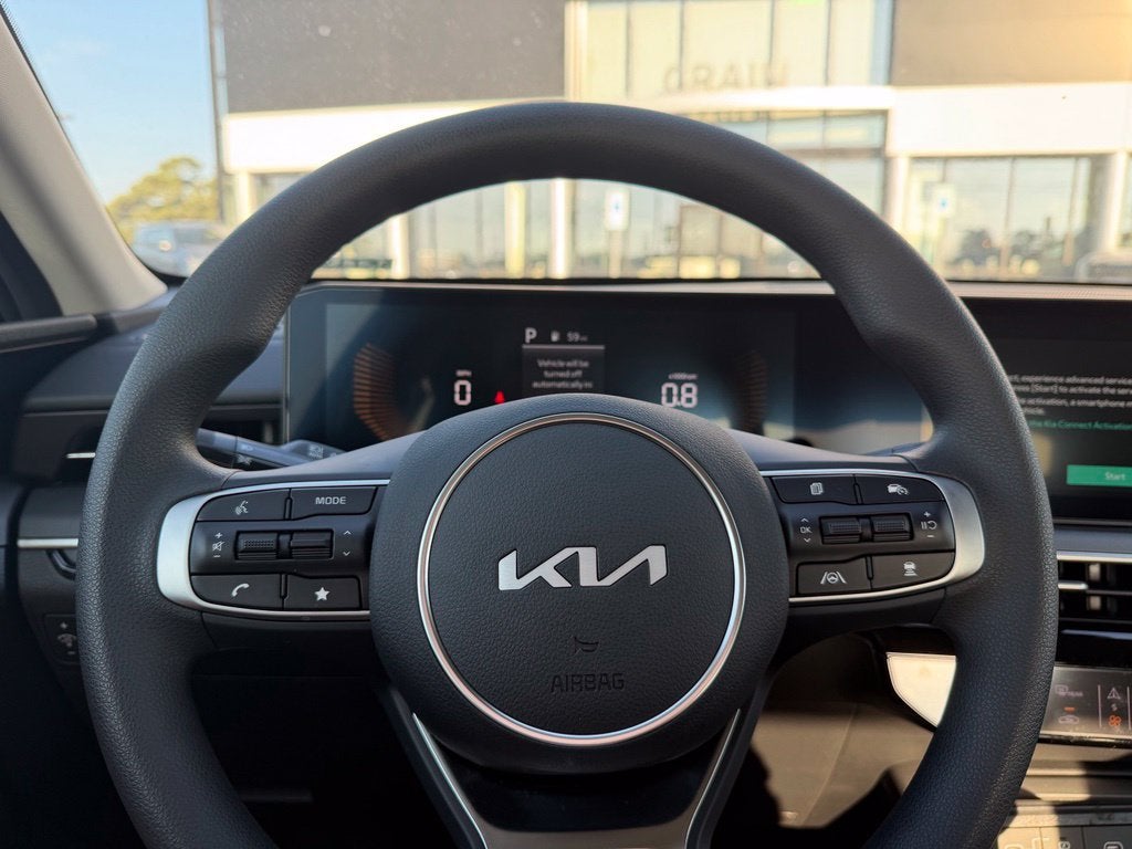 2026 Kia K5 LXS
