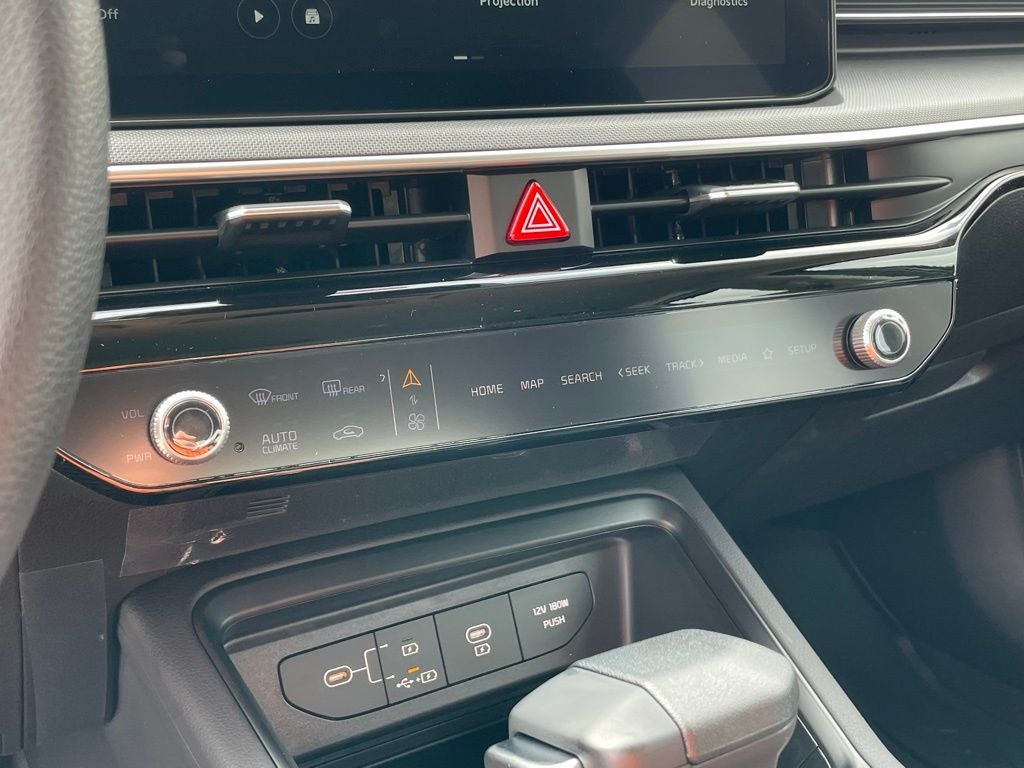2026 Kia K5 LXS