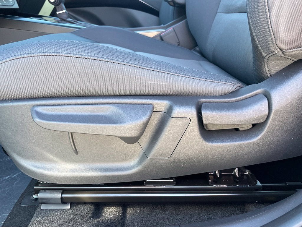 2027 Kia Niro LX