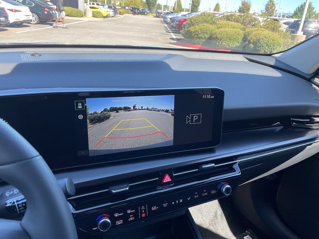 2027 Kia Niro LX