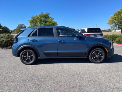 2027 Kia Niro LX
