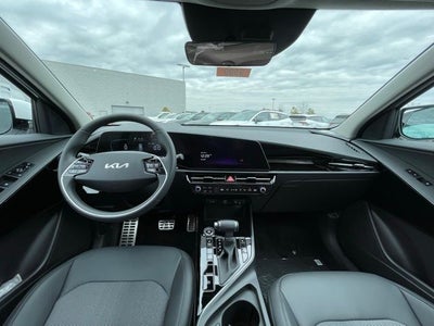 2025 Kia Niro EX Touring