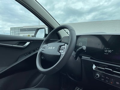 2025 Kia Niro EX Touring