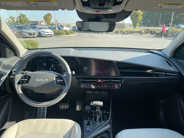 2025 Kia Niro EX Touring
