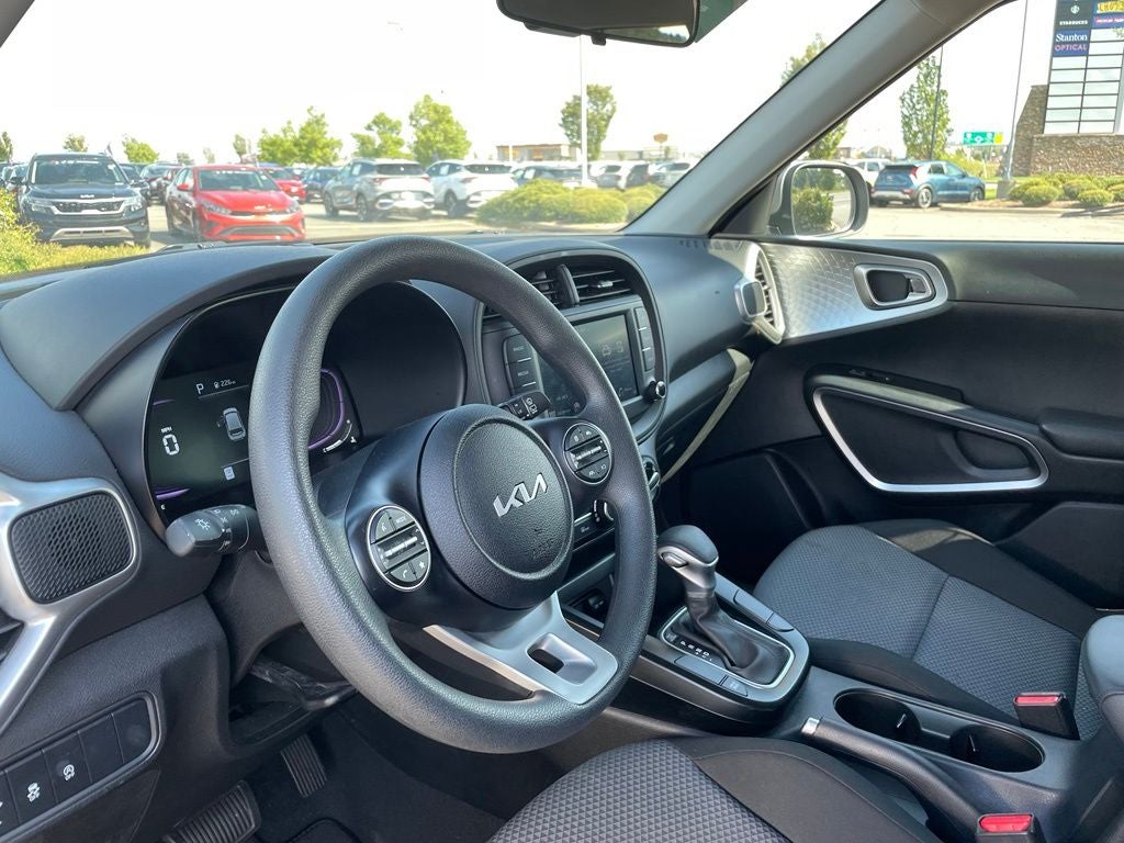 2025 Kia Soul LX