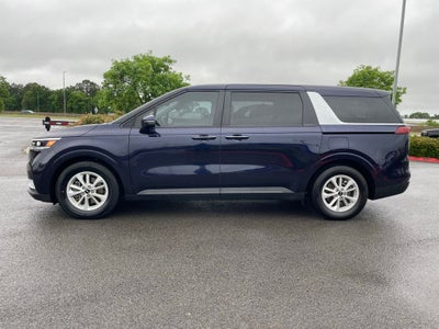 2023 Kia Carnival LX Seat Package