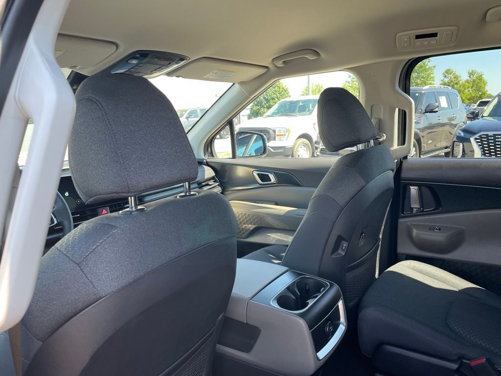 2026 Kia Carnival LX