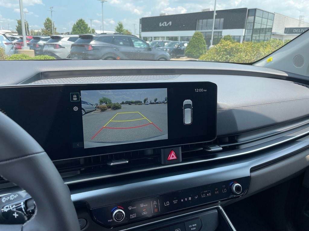 2027 Kia Carnival Hybrid LXS