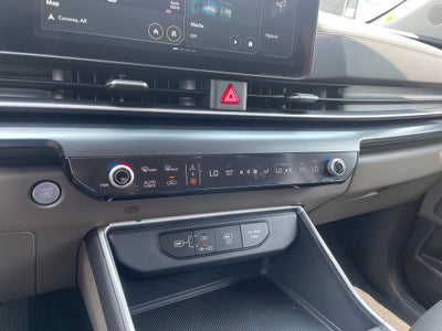 2027 Kia Carnival Hybrid LXS