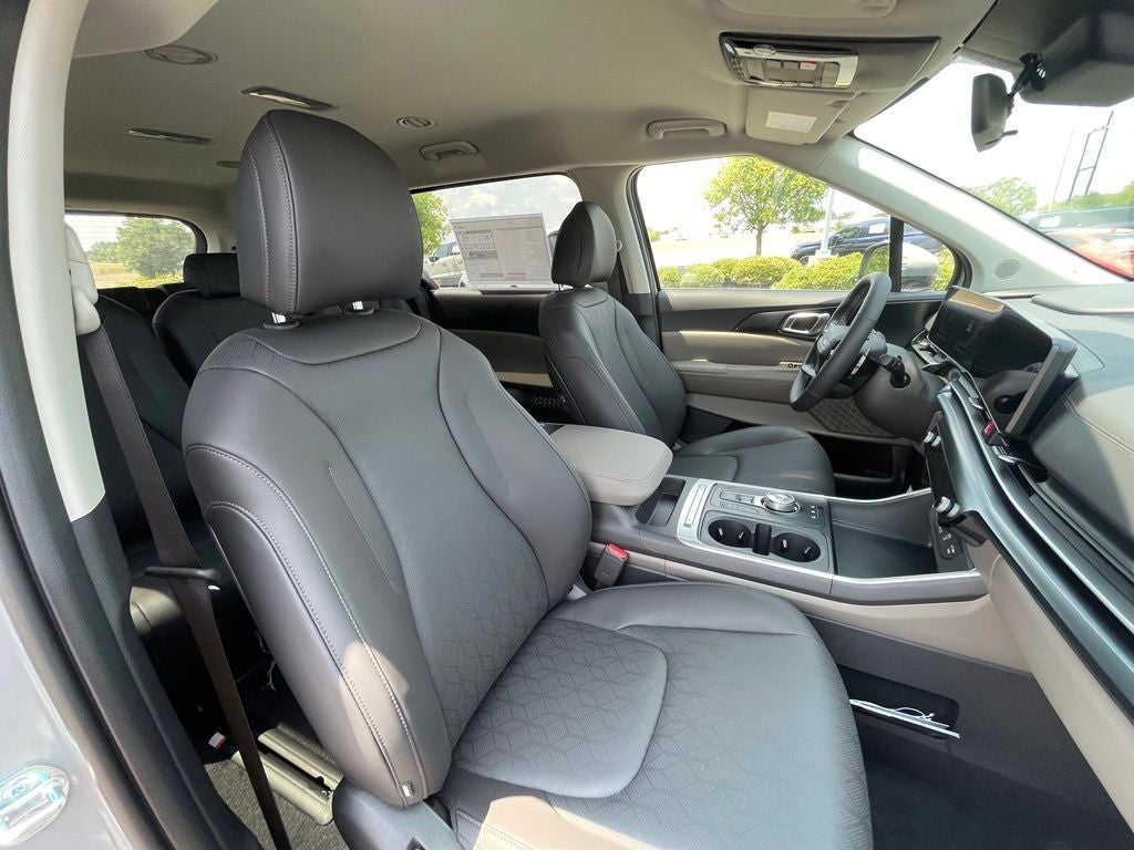 2027 Kia Carnival Hybrid LXS