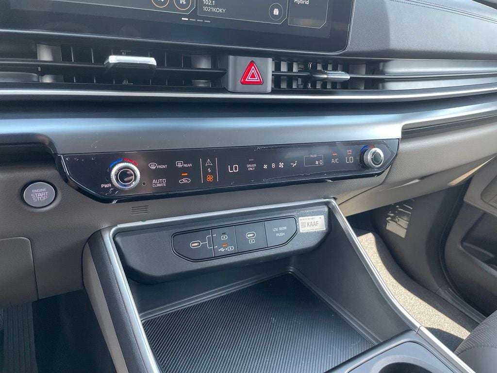 2027 Kia Carnival Hybrid LXS