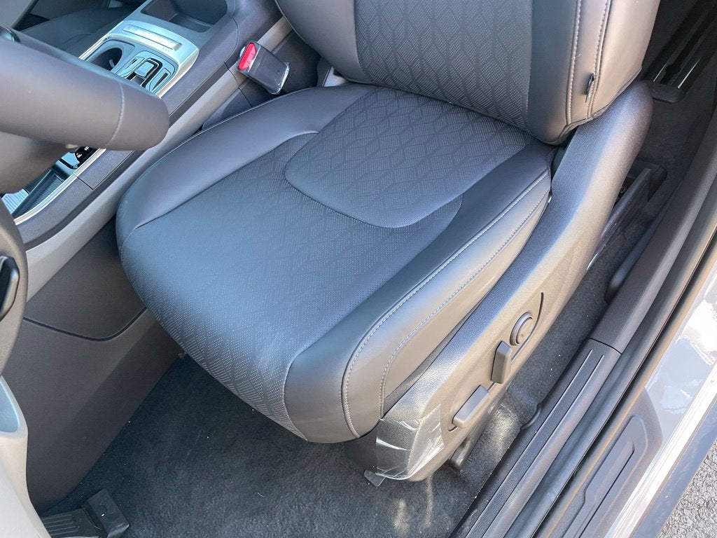 2027 Kia Carnival EX