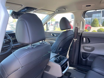 2027 Kia Carnival EX