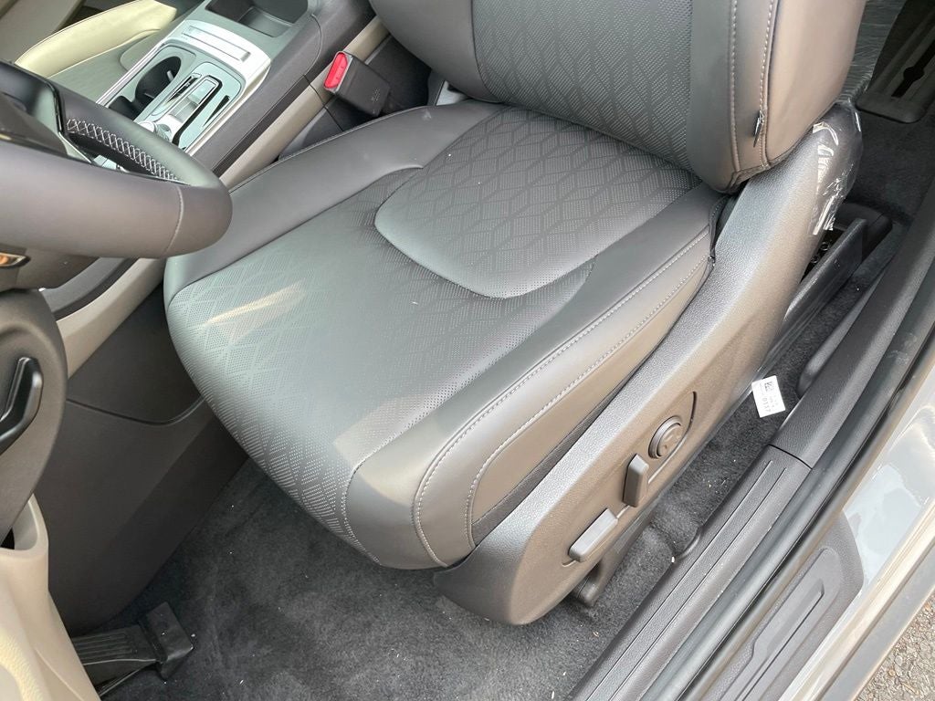 2027 Kia Carnival Hybrid EX
