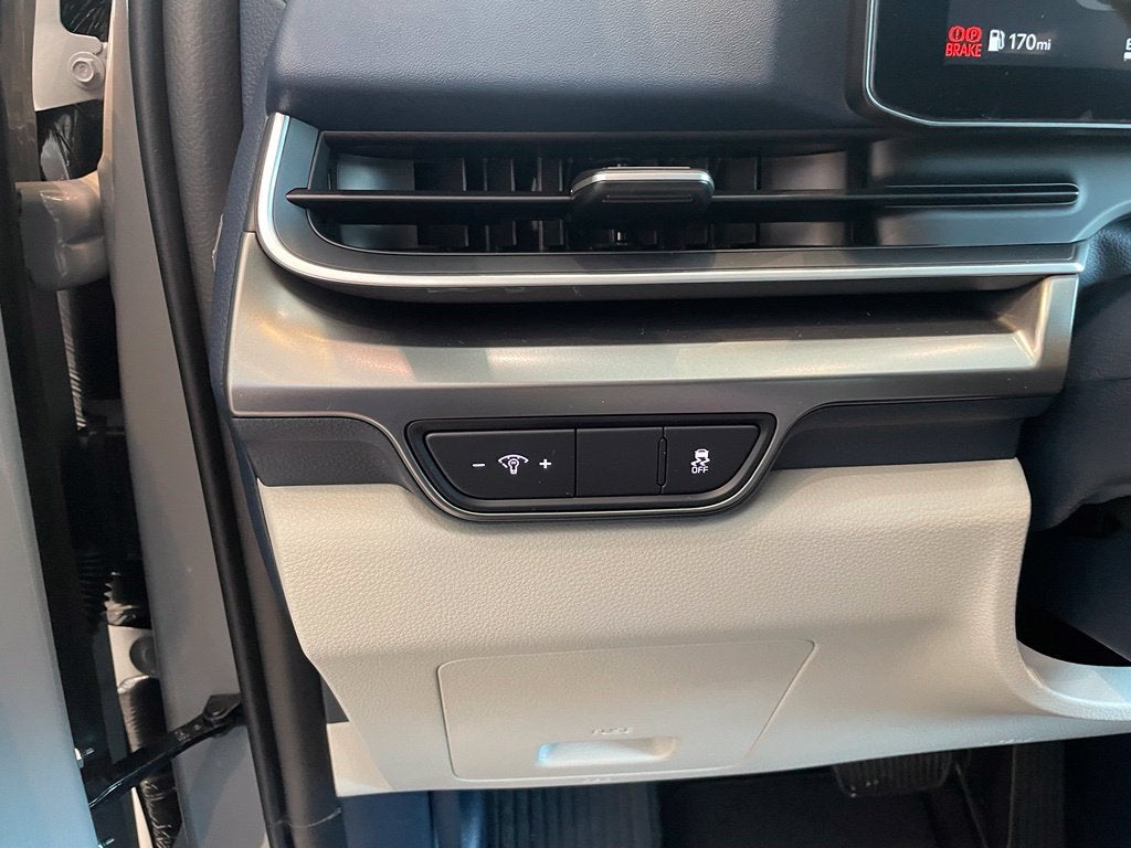2027 Kia Carnival SX