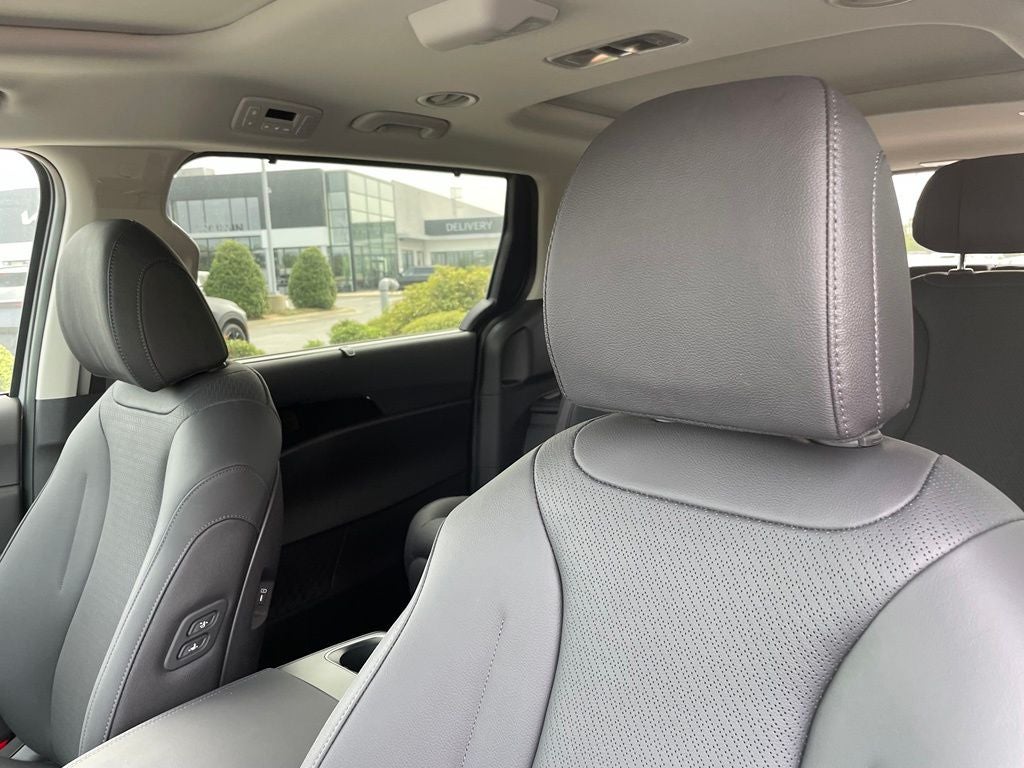 2027 Kia Carnival SX Prestige