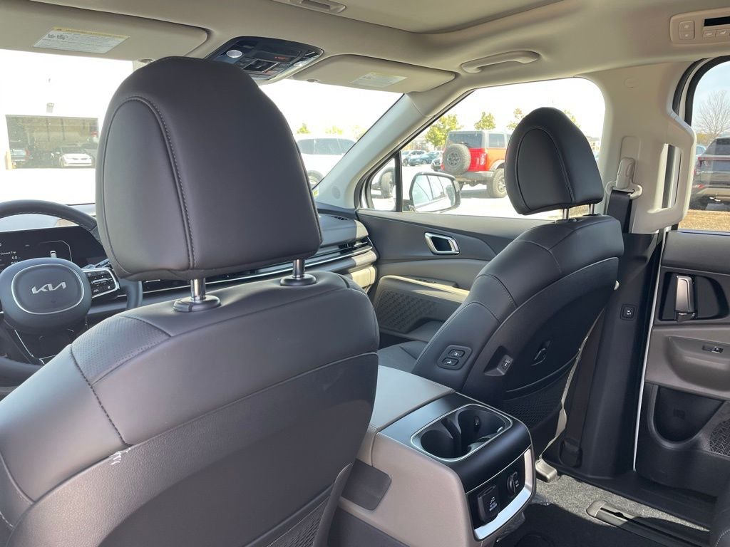 2026 Kia Carnival Hybrid SX