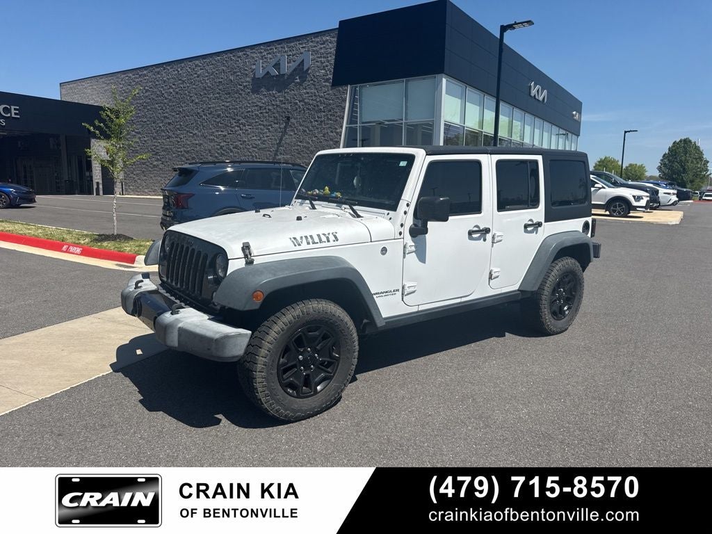2016 Jeep Wrangler Unlimited Willys - 4WD / CLEAN CARFAX