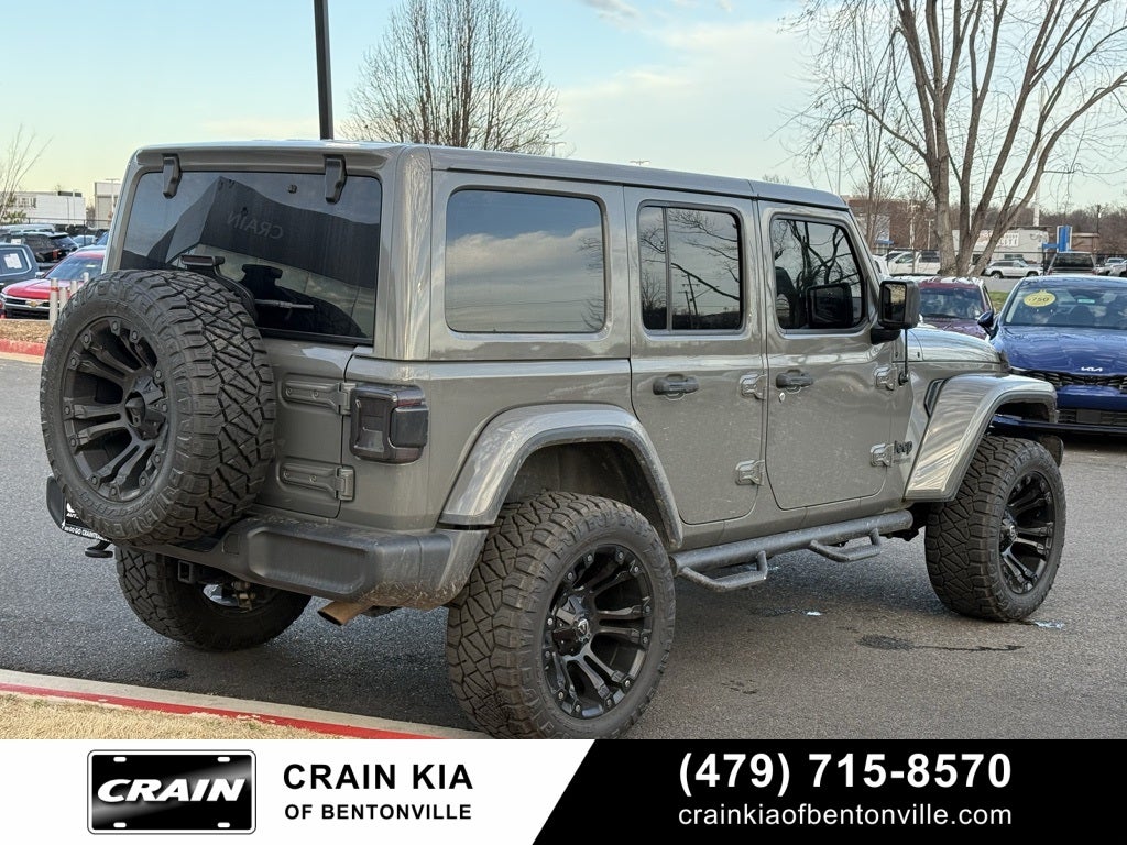 2019 Jeep Wrangler Unlimited Sahara Altitude - 4WD