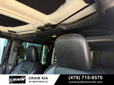 2018 Jeep Wrangler Unlimited Sahara - $48,230 MSRP / 4WD / ONE OWNER / LIFTED!