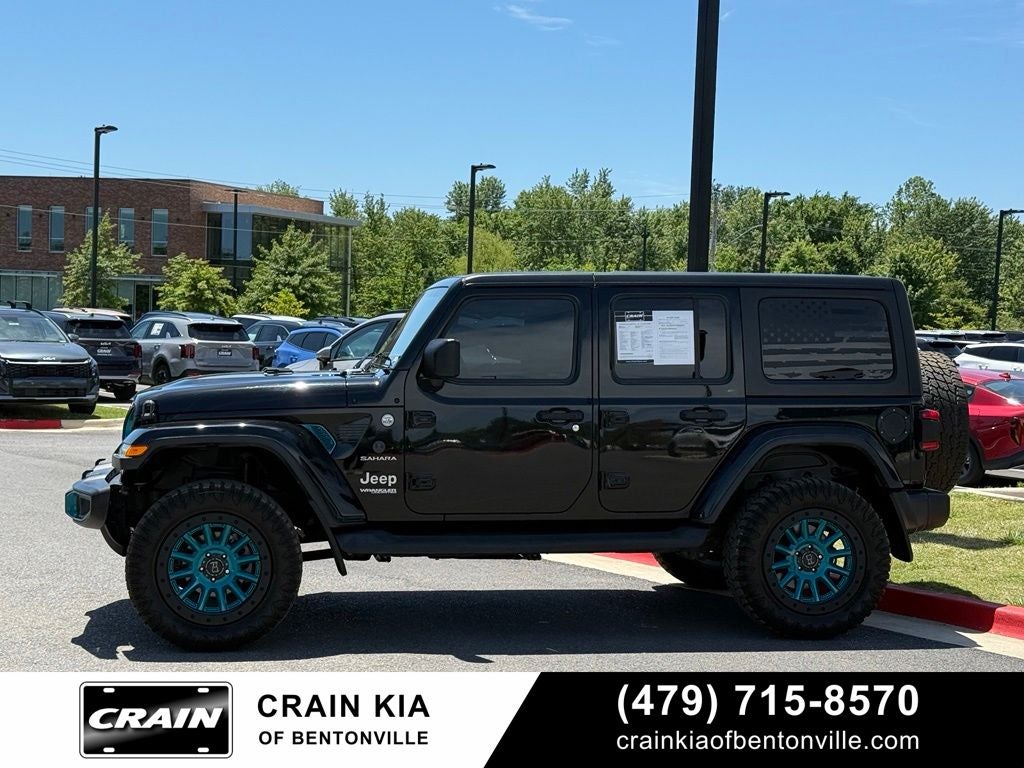 2018 Jeep Wrangler Unlimited Sahara - $48,230 MSRP / 4WD / ONE OWNER / LIFTED!