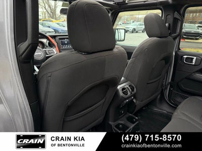 2019 Jeep Wrangler Unlimited Sahara - 4WD / SKY 1 TOUCH / CLEAN CARFAX