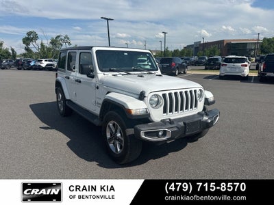 2018 Jeep Wrangler Unlimited Sahara - 4WD / CLEAN CARFAX / ONE OWNER