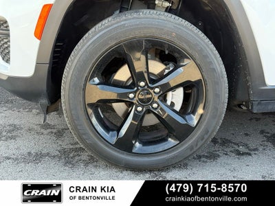 2023 Jeep Grand Cherokee Altitude - 4WD / CARFAX ONE OWNER