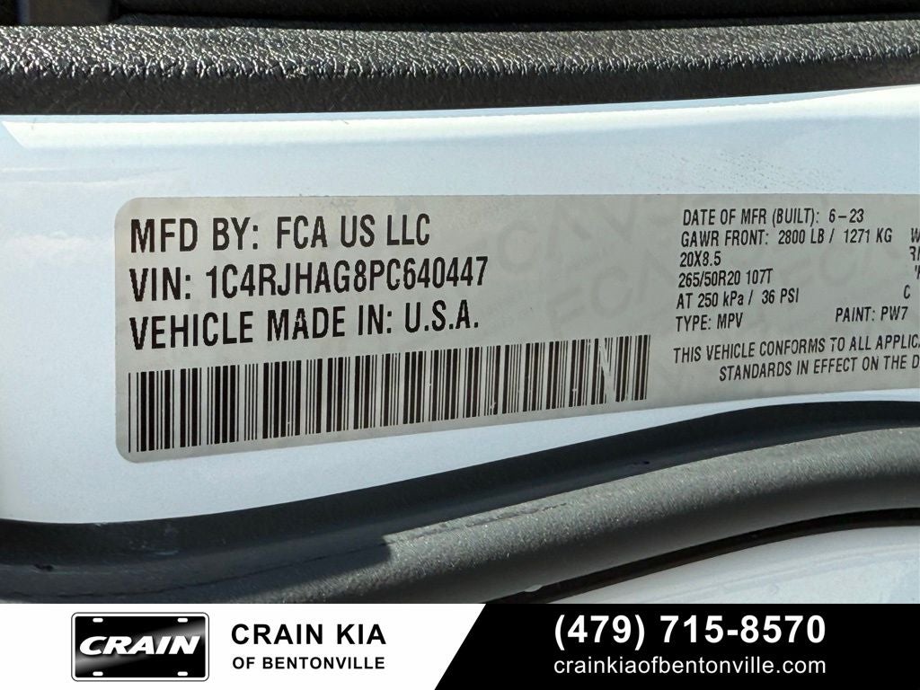 2023 Jeep Grand Cherokee Altitude - 4WD / CARFAX ONE OWNER