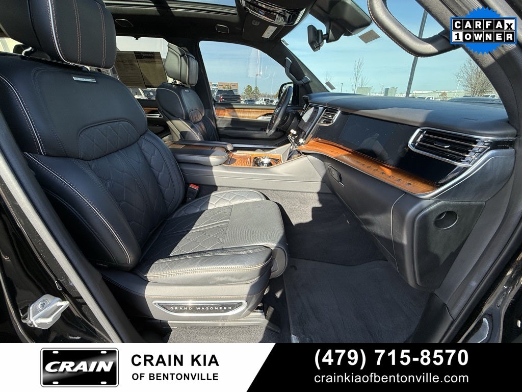 2022 Jeep Grand Wagoneer Series III - 4WD / PANORAMIC SUNROOF / ONE OWNER