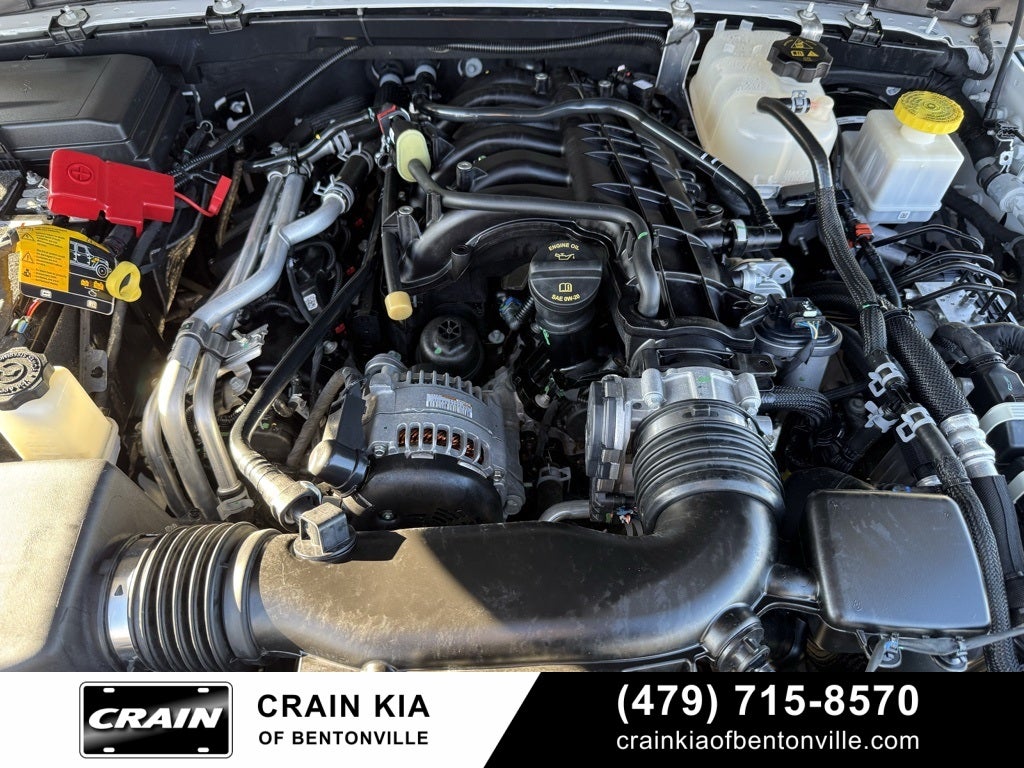 2022 Jeep Gladiator Overland - 4WD / CLEAN CARFAX