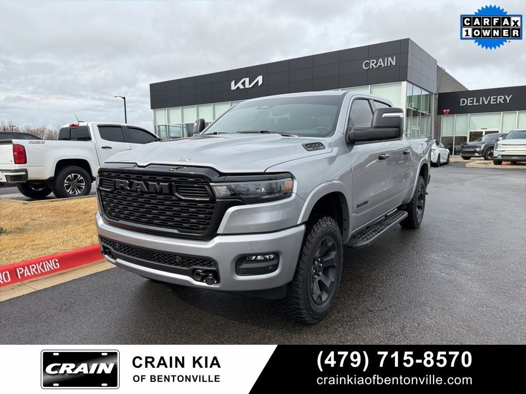 2025 RAM 1500 Big Horn/Lone Star - 4WD / PANORAMIC SUNROOF / ONE OWNER