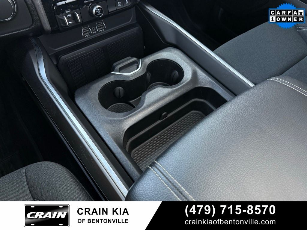 2025 RAM 1500 Big Horn/Lone Star - 4WD / PANORAMIC SUNROOF / ONE OWNER