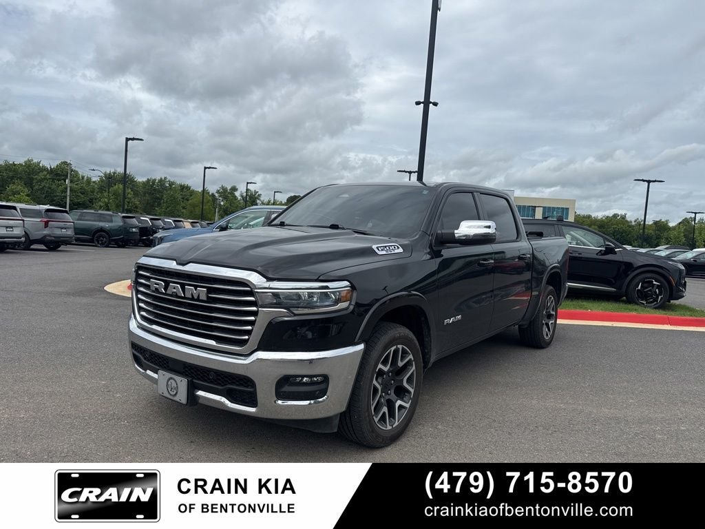 2025 RAM 1500 Laramie - 4WD / CLEAN CARFAX