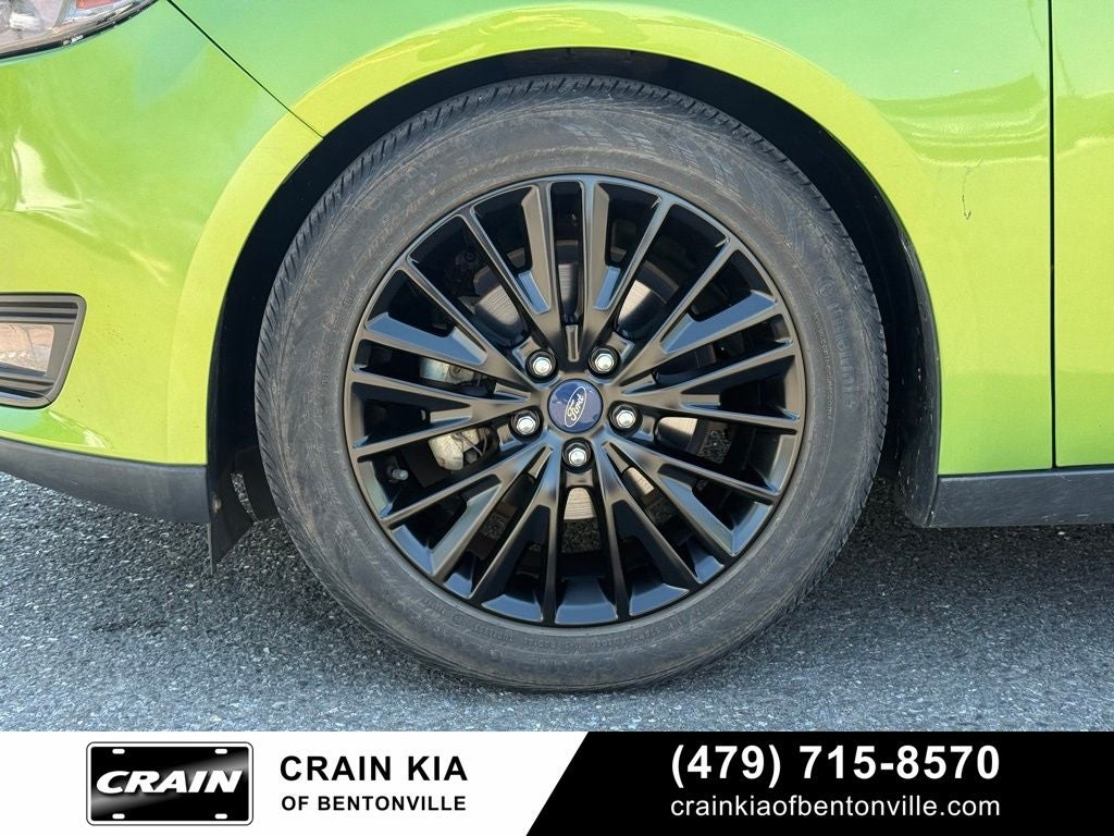 2018 Ford Focus Titanium - SUNROOF / CLEAN CARFAX / LOW MILES!