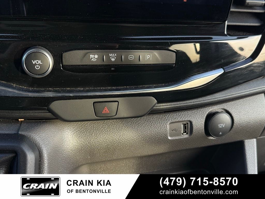 2024 Ford Transit-350 XLT - 12 PASSENGER / CLEAN CARFAX / ONE OWNER