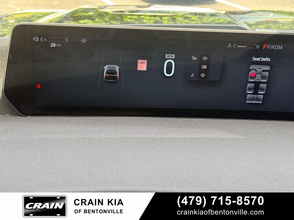 2025 Ford Expedition Platinum - 4WD / PANORAMIC SUNROOF / ONE OWNER