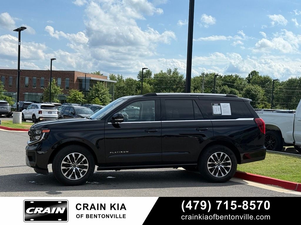 2025 Ford Expedition Platinum - 4WD / PANORAMIC SUNROOF / ONE OWNER