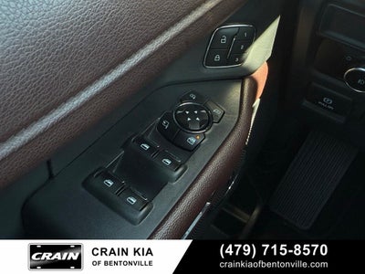 2024 Ford Expedition Limited - 4WD / PANORAMIC SUNROOF / CARFAX ONE OWNER
