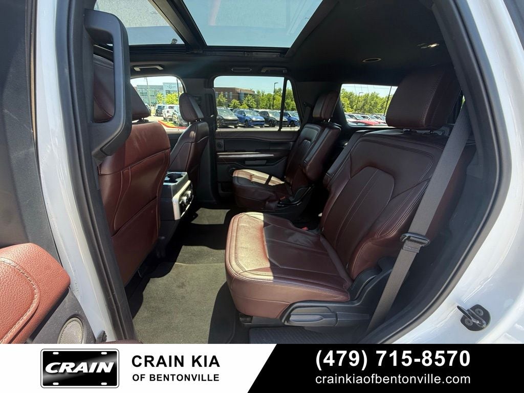 2024 Ford Expedition Limited - 4WD / PANORAMIC SUNROOF / CARFAX ONE OWNER