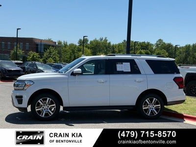 2024 Ford Expedition Limited - 4WD / PANORAMIC SUNROOF / CARFAX ONE OWNER