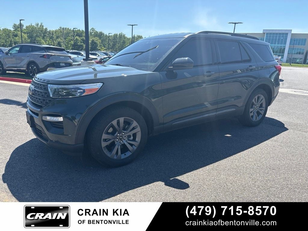2024 Ford Explorer XLT - 4WD / CLEAN CARFAX / ONE OWNER