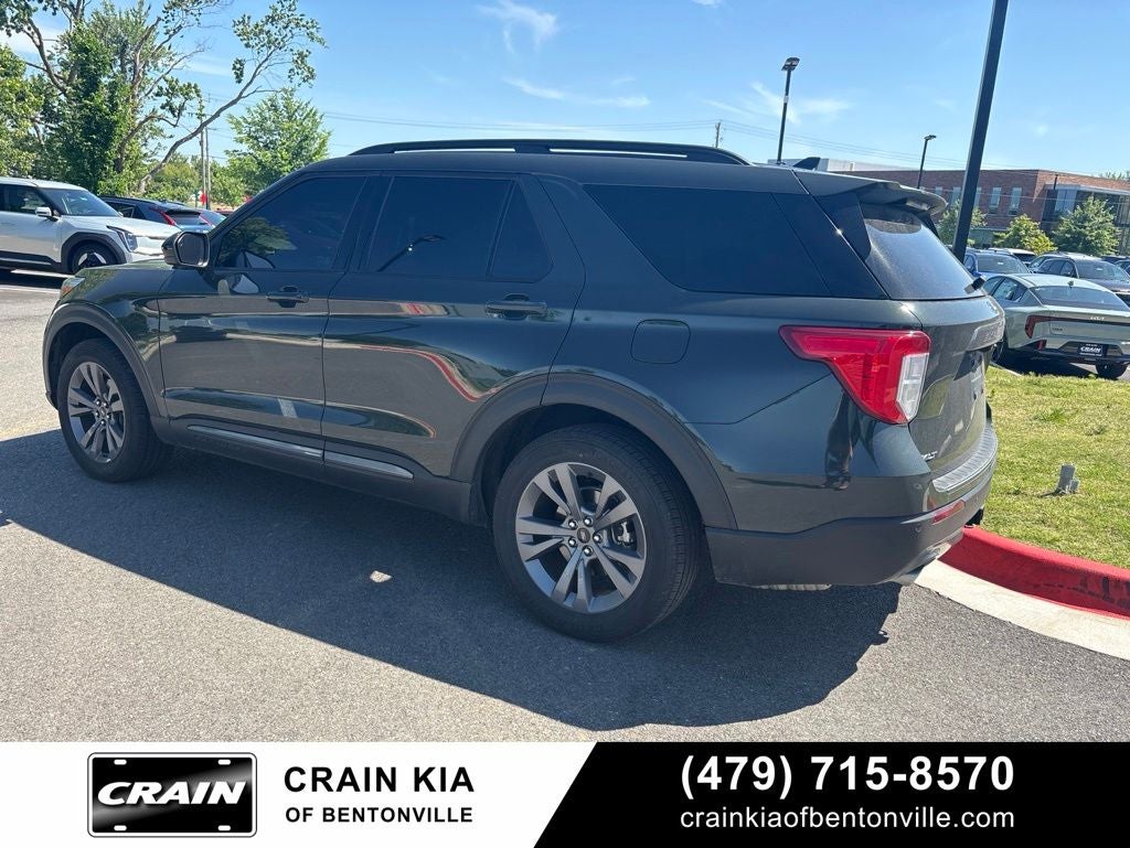 2024 Ford Explorer XLT - 4WD / CLEAN CARFAX / ONE OWNER