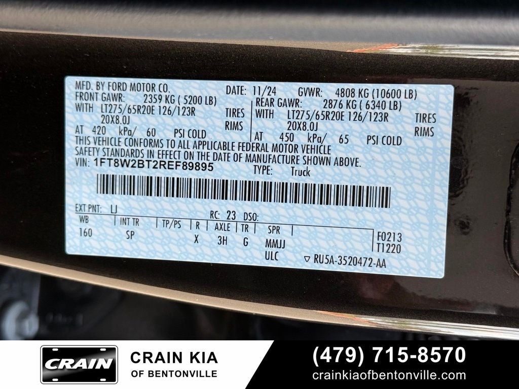 2024 Ford F-250SD King Ranch - 4WD / CLEAN CARFAX / LIFTED!