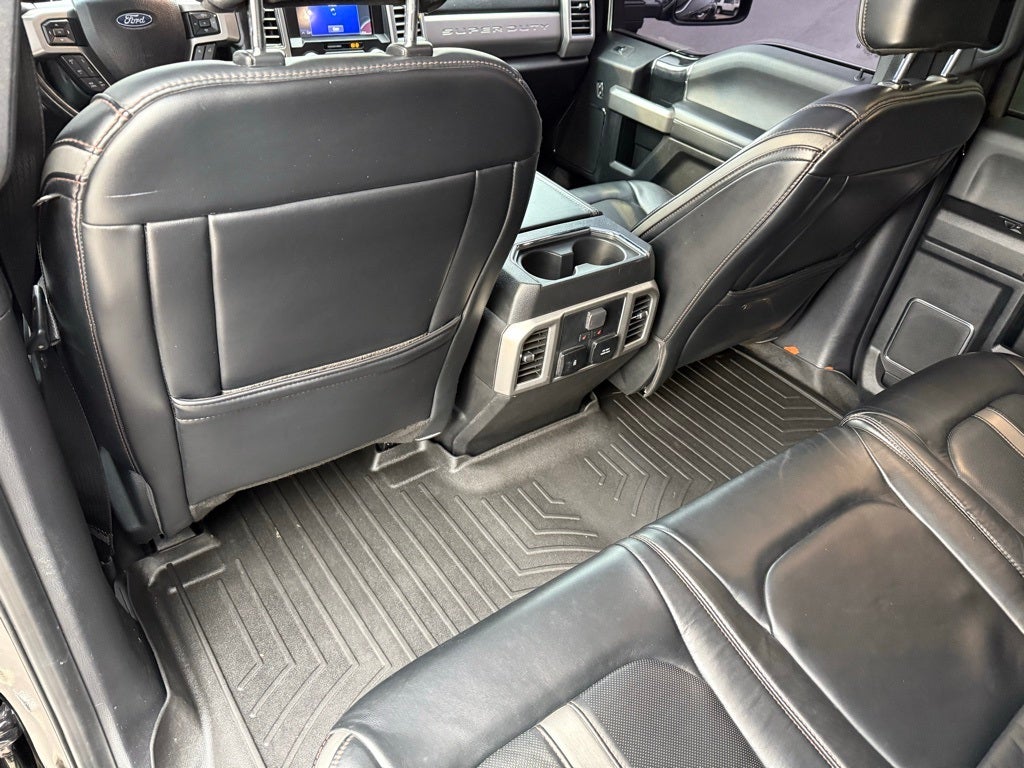 2021 Ford F-450SD Platinum - 4WD / PANORAMIC SUNROOF / $30K LIFT / WHEELS