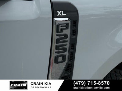 2026 Ford F-250SD XL - 4WD / CLEAN CARFAX / ONE OWNER