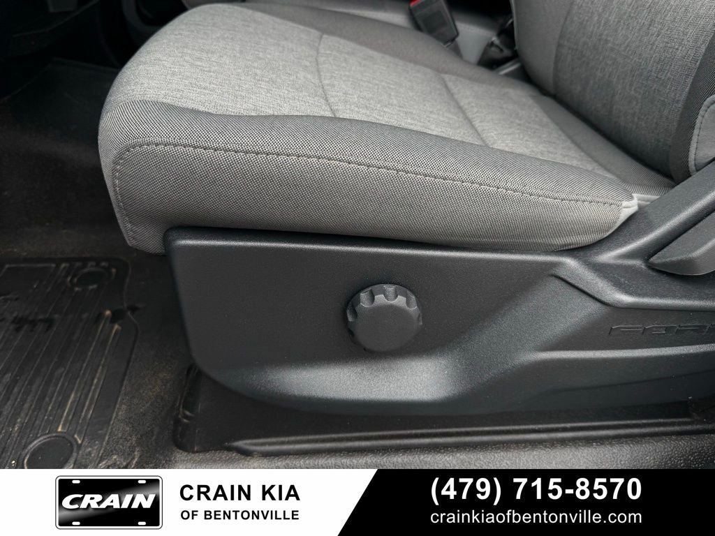 2026 Ford F-250SD XL - 4WD / CLEAN CARFAX / ONE OWNER