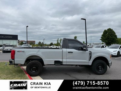 2026 Ford F-250SD XL - 4WD / CLEAN CARFAX / ONE OWNER