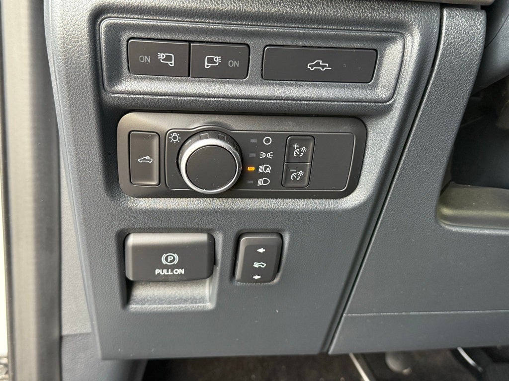 2022 Ford F-150 Raptor - 4WD / CLEAN CARFAX